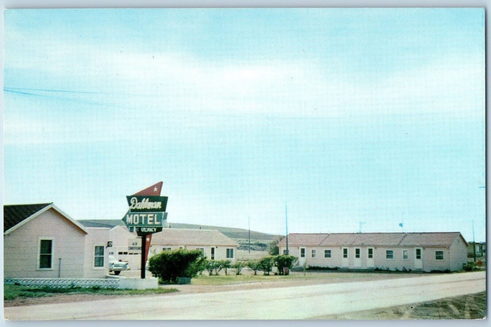 Baker Montana Postcard Dahlman Motel Roadside View Building 1960 Vintage Antique