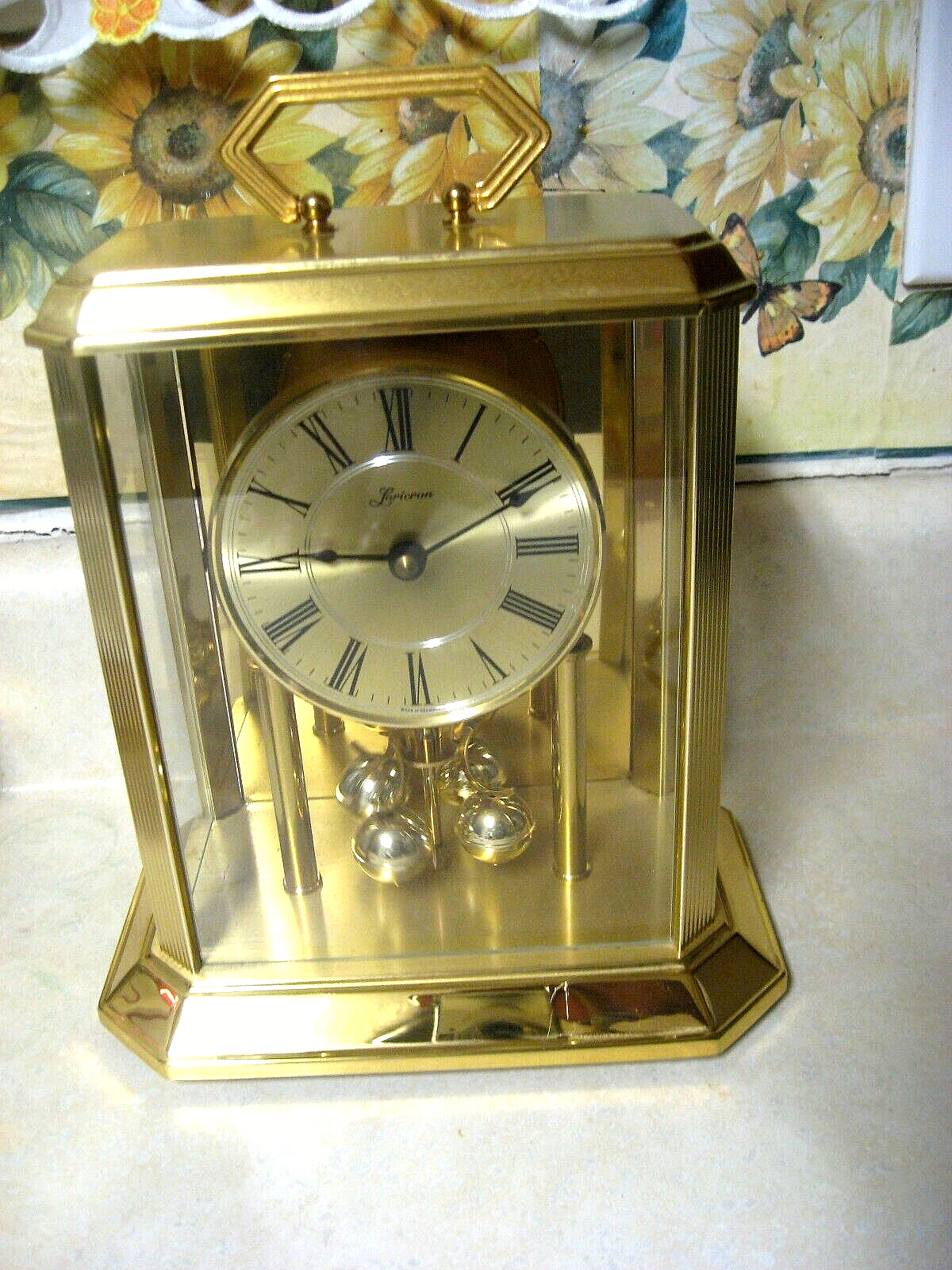 Preowned Loricron Quartz Clock