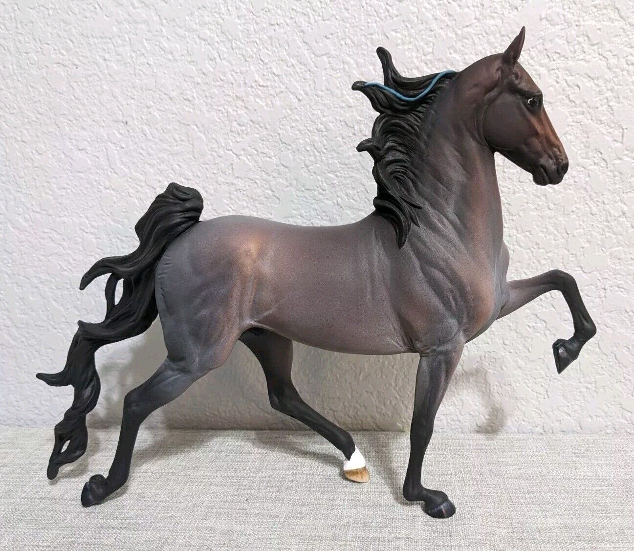 Breyer Traditional Horse • Custom Hamilton • CM Bay Roan Saddlebred • LSQ