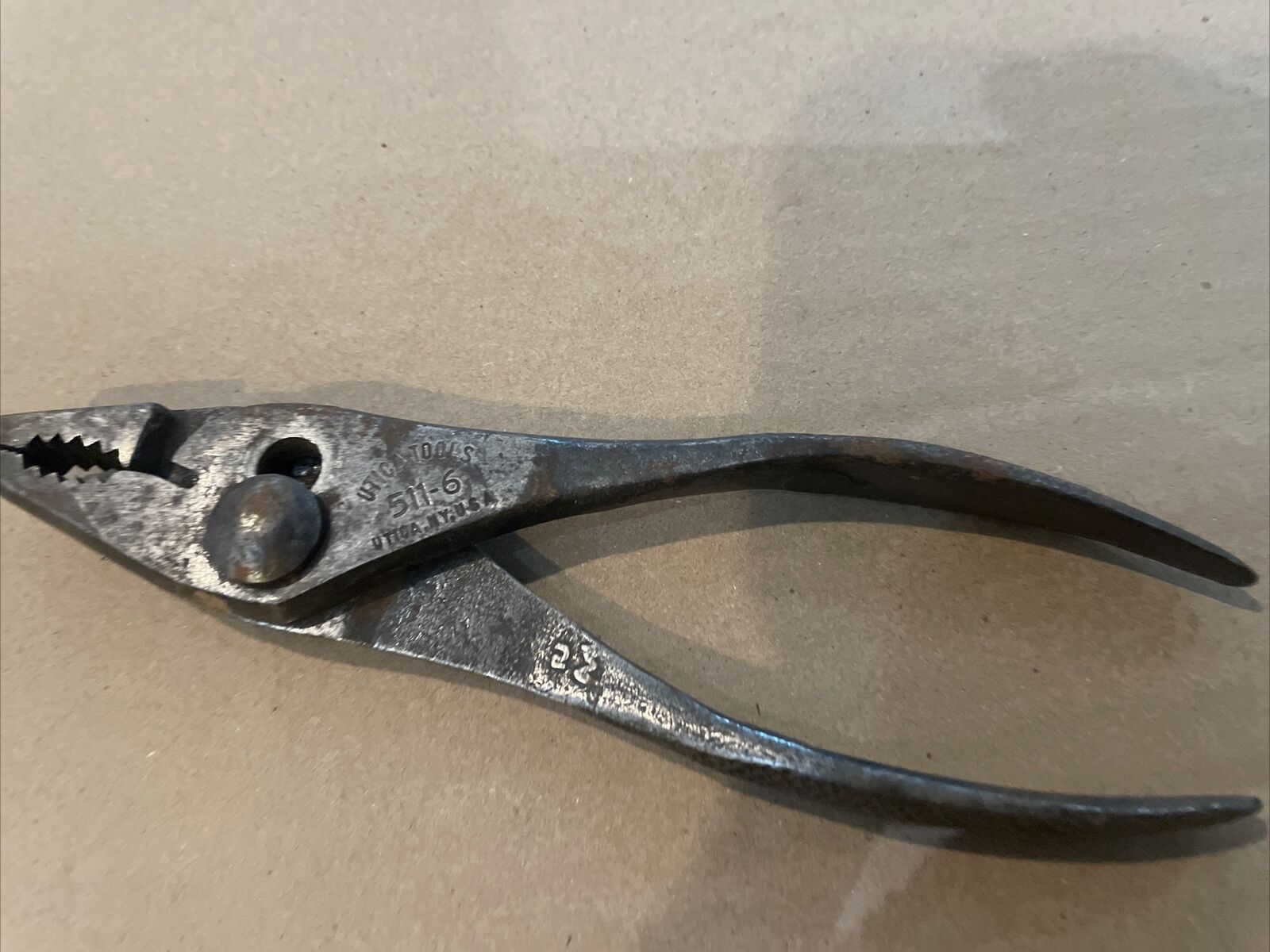 vintage UTICA TOOLS #511-6 wire cutter slip joint pliers 6-½” Long