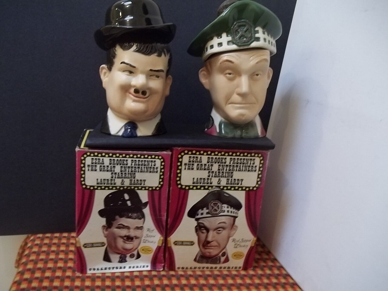   LAUREL & HARDY WHISKEY BOTTLES FROM 1976 FROM EZRA BROOKS + ORIGINAL BOXES 