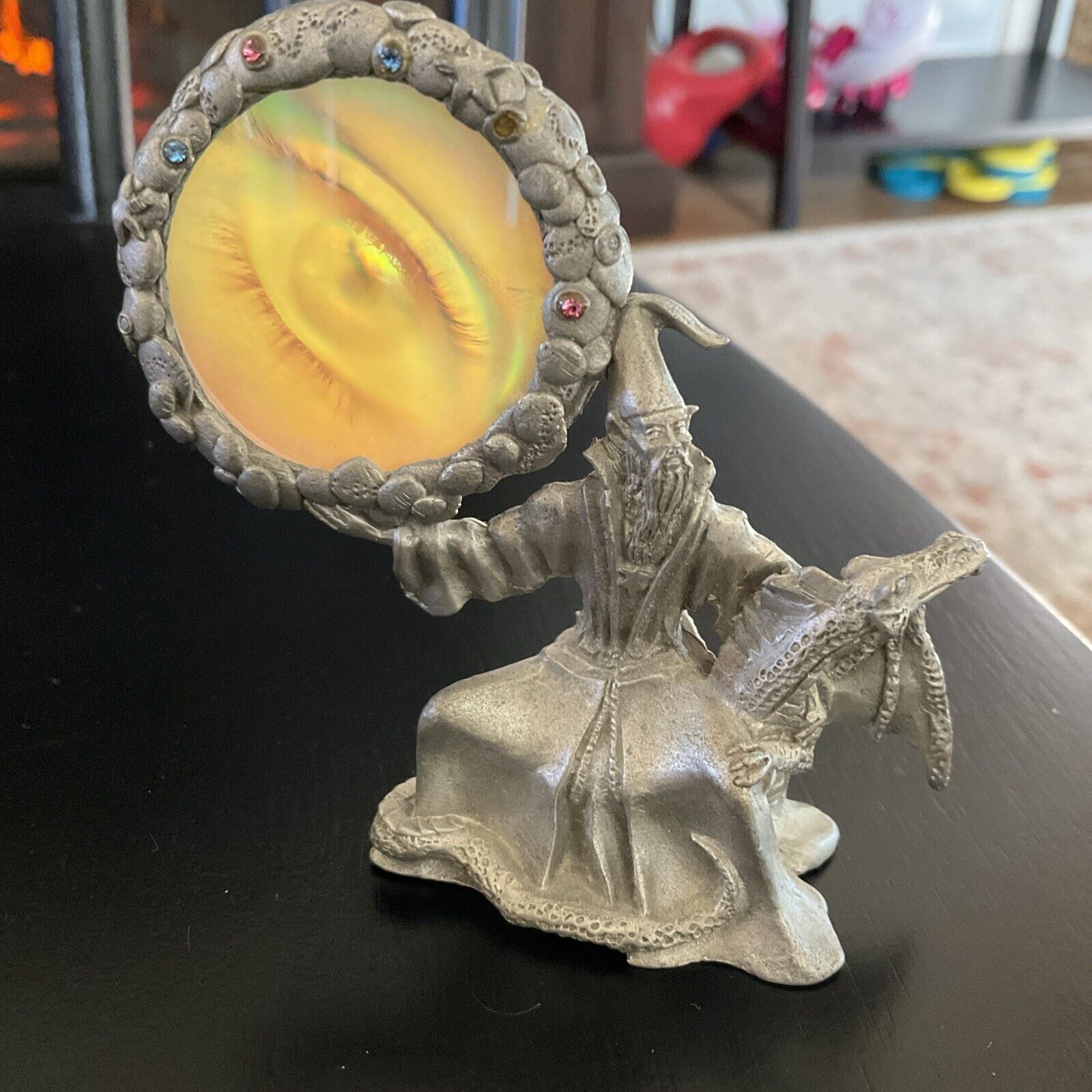 Pewter Wizard Figurines w/Eye Hologram & LOTR