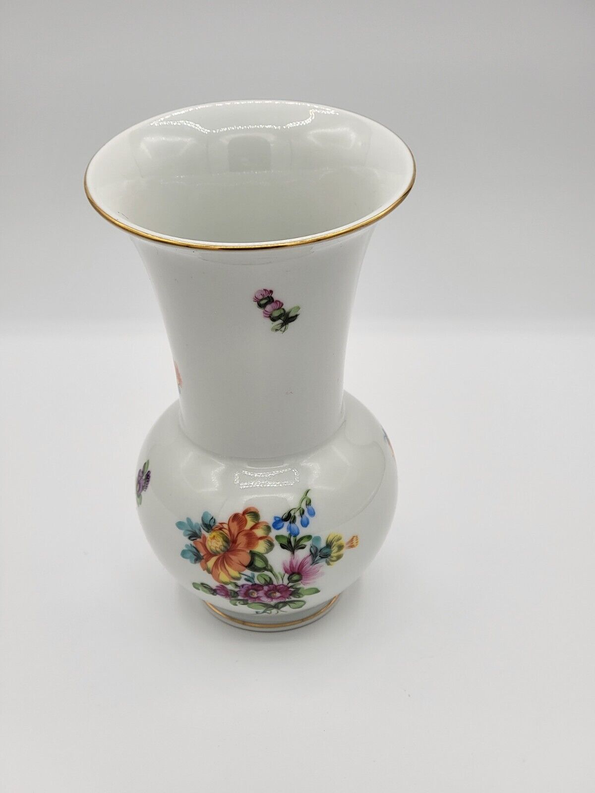 Herend Hungary porcelain vase hand-painted floral 6 1/2