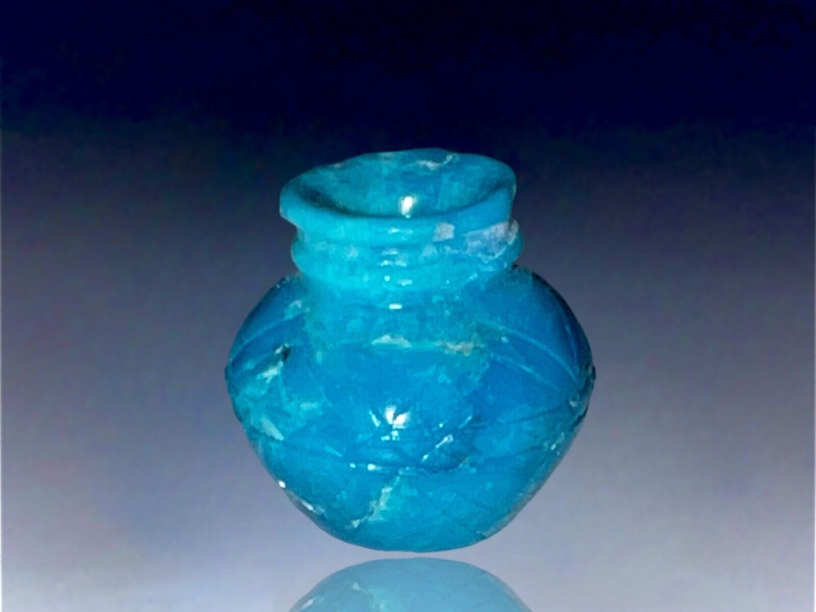 1930s Zuni Pueblo Carved Turquoise Miniature Olla / Pot - Native American