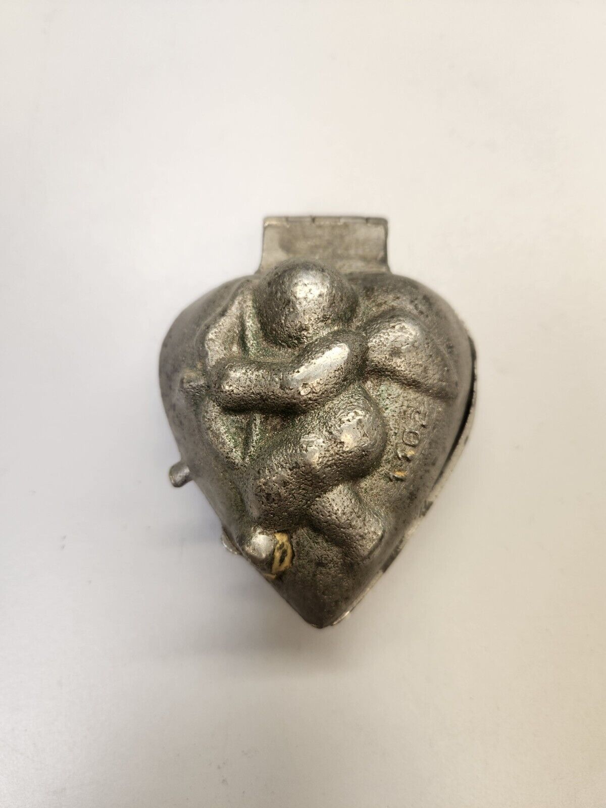 Vintage Eppelsheimer Pewter Ice Cream Mold – Valentine Heart with Cupid 1102