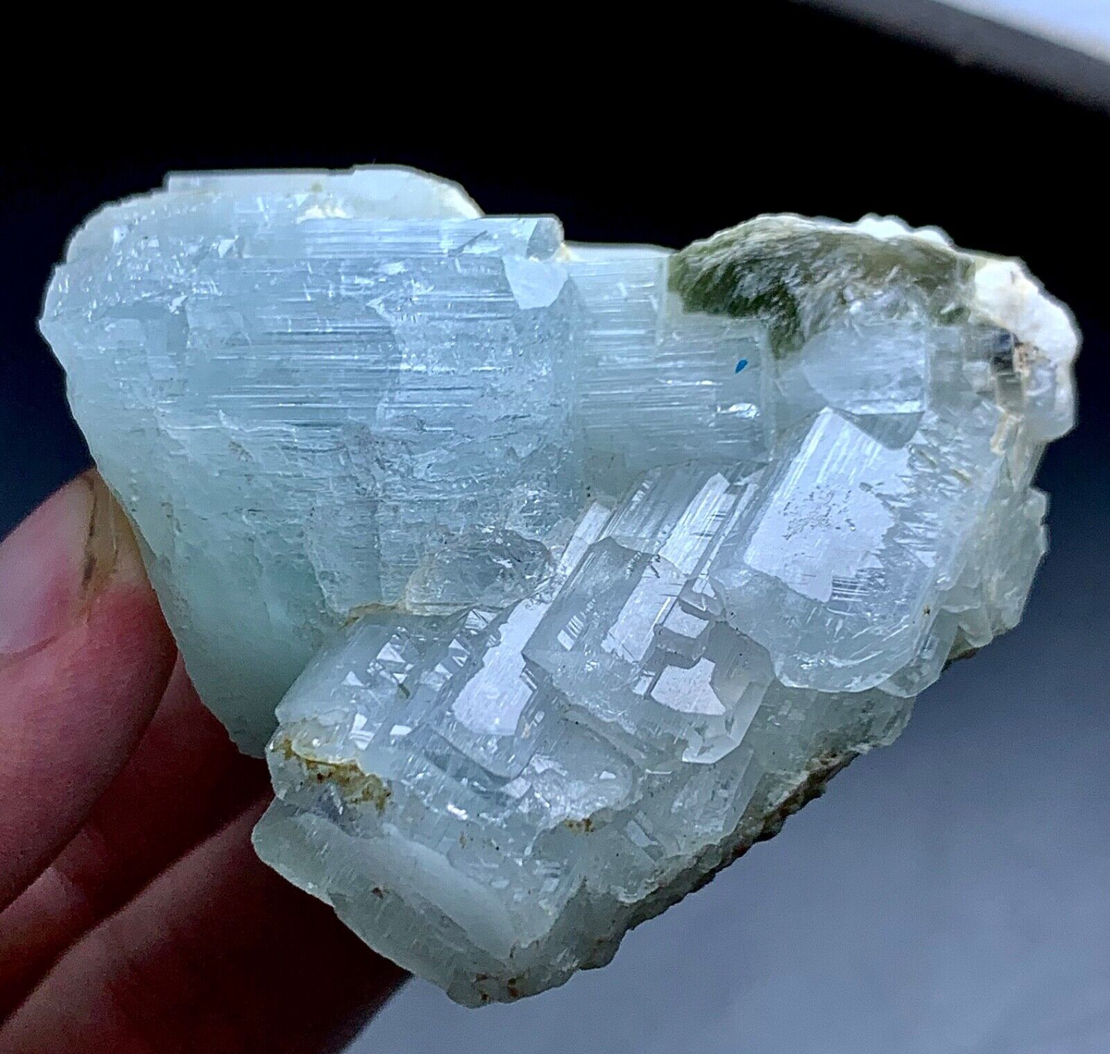 140 Gram Beautiful Stepwise Aquamarine Crystal