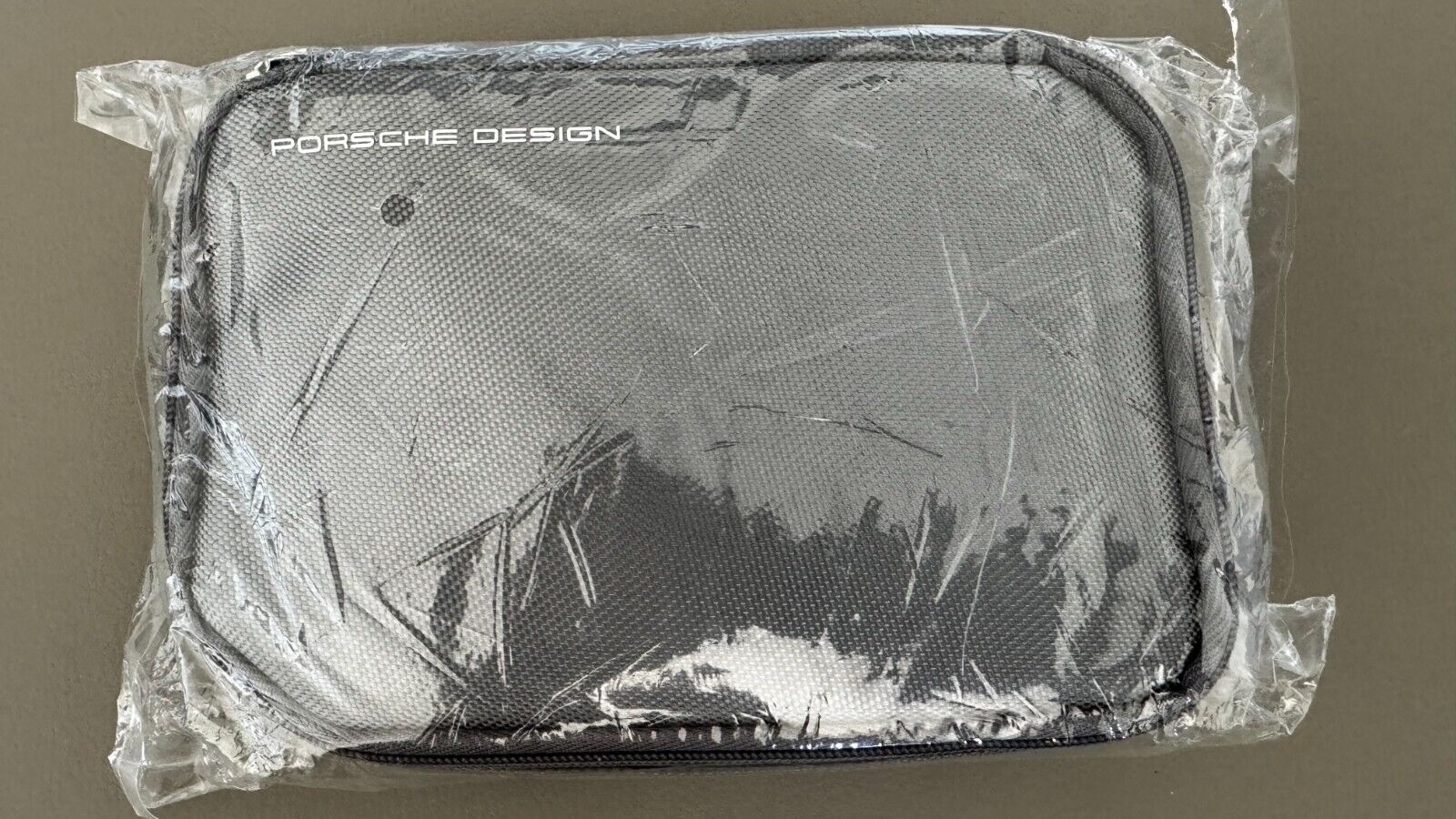 PORSCHE DESIGN First Class Travel Amenity Kit Brand New Sealed