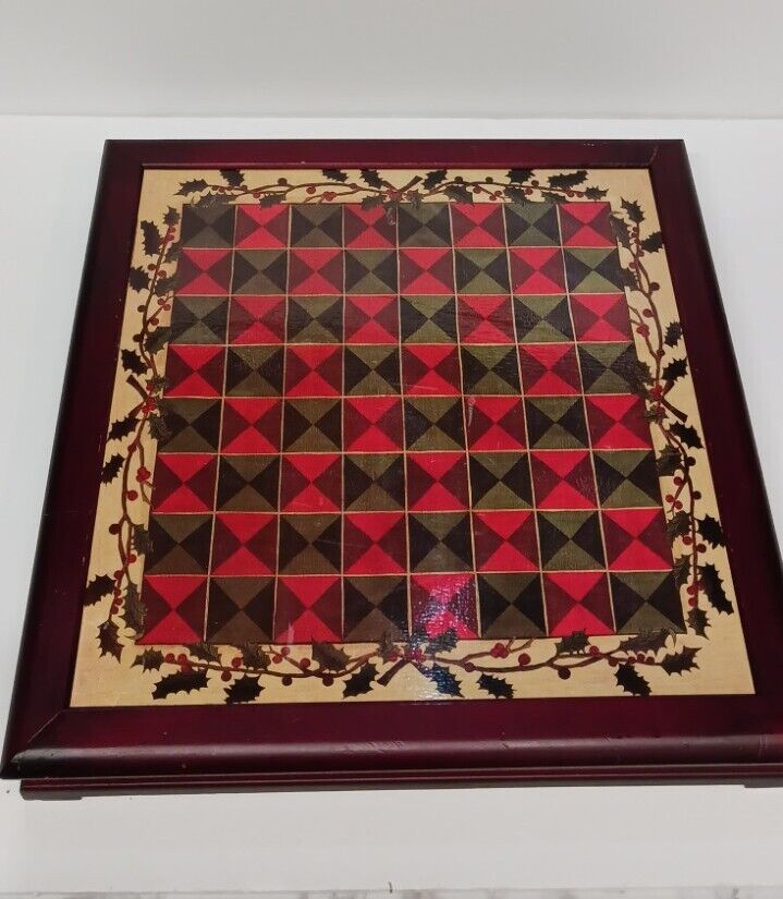 RARE VINTAGE VAILLANCOURT CHRISTMAS CHESS BOARD WOOD CASE SPECIAL EDITION GAME