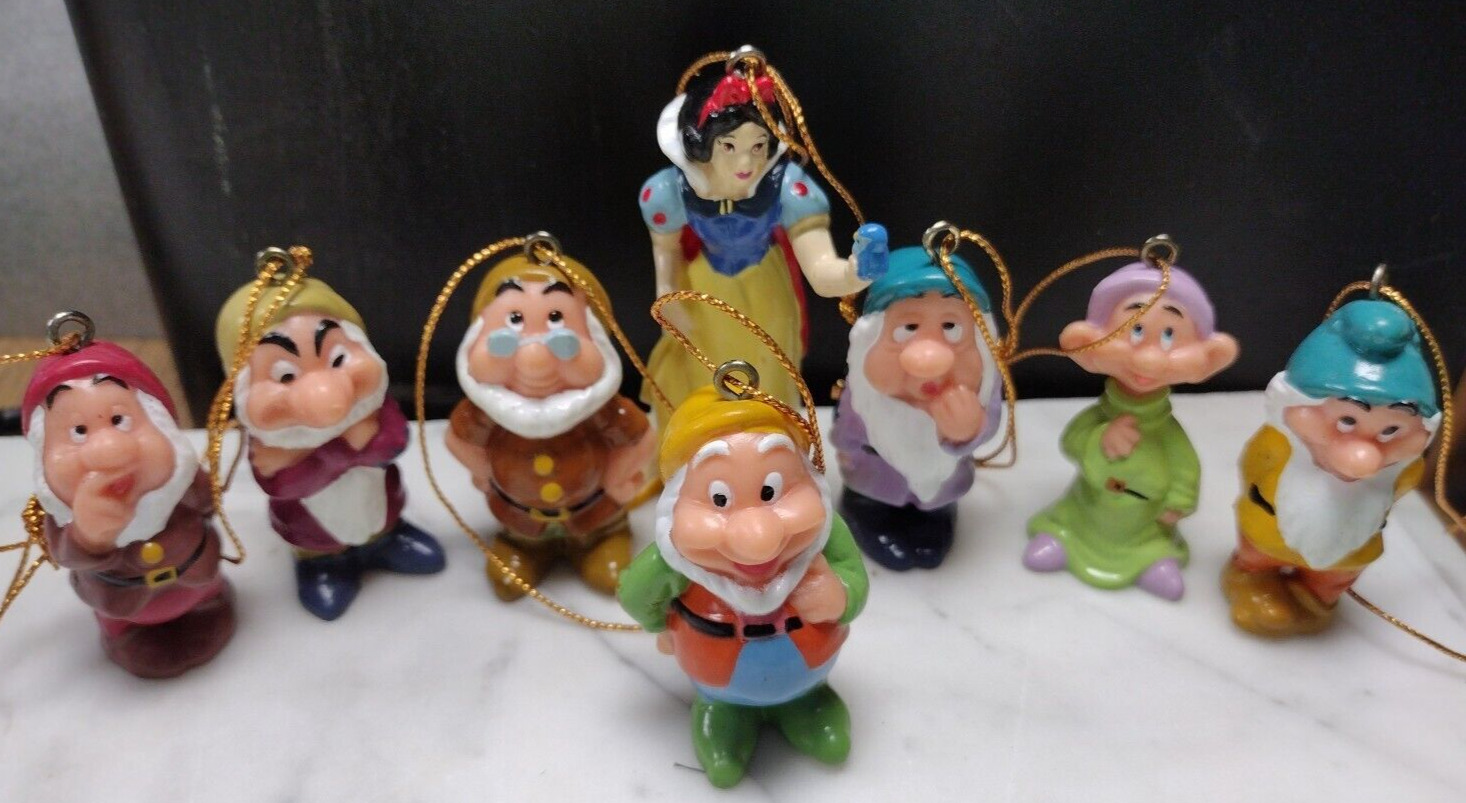 Disney Snow White & the Seven Dwarfs Vintage PVC Toy Figures/Ornaments Set of 8