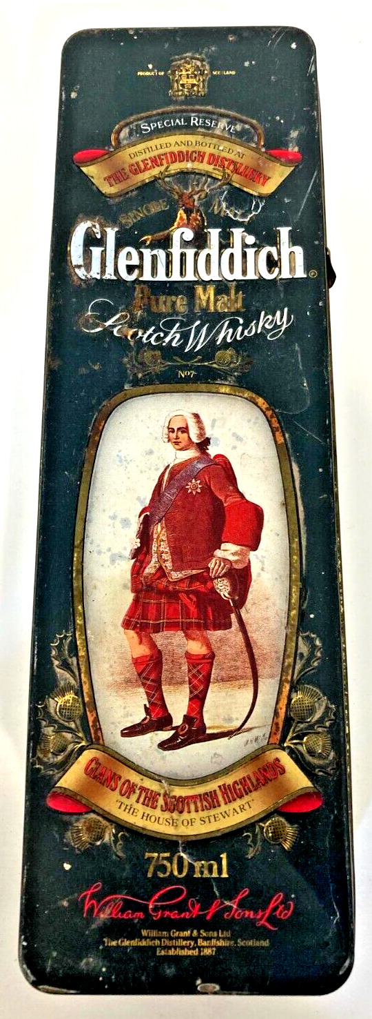 A9946 Glenfiddich Scotch Whisky EMPTY tin Clans Of The Highlands House Stewart