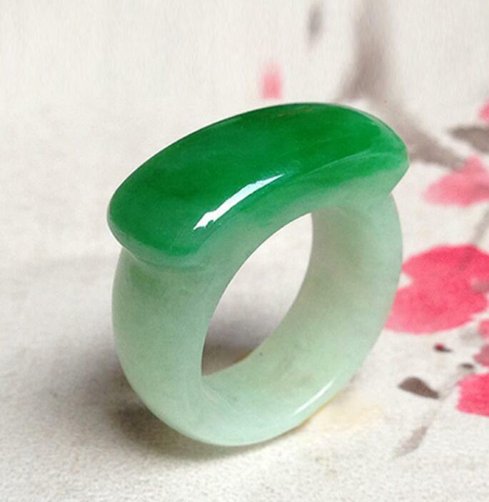 Emerald Saddle Ring Jade Finger Rings for Men Women Chinese Antique Collection