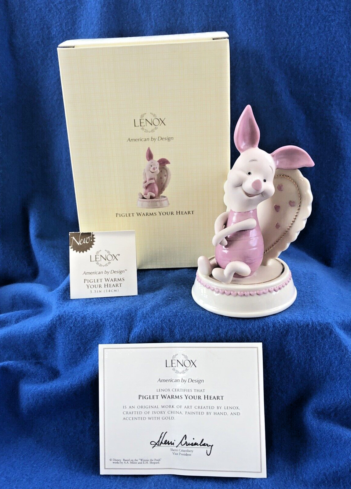RARE Lenox Disney Winnie The Pooh & Friends Piglet Warms Your Heart Figurine NIB