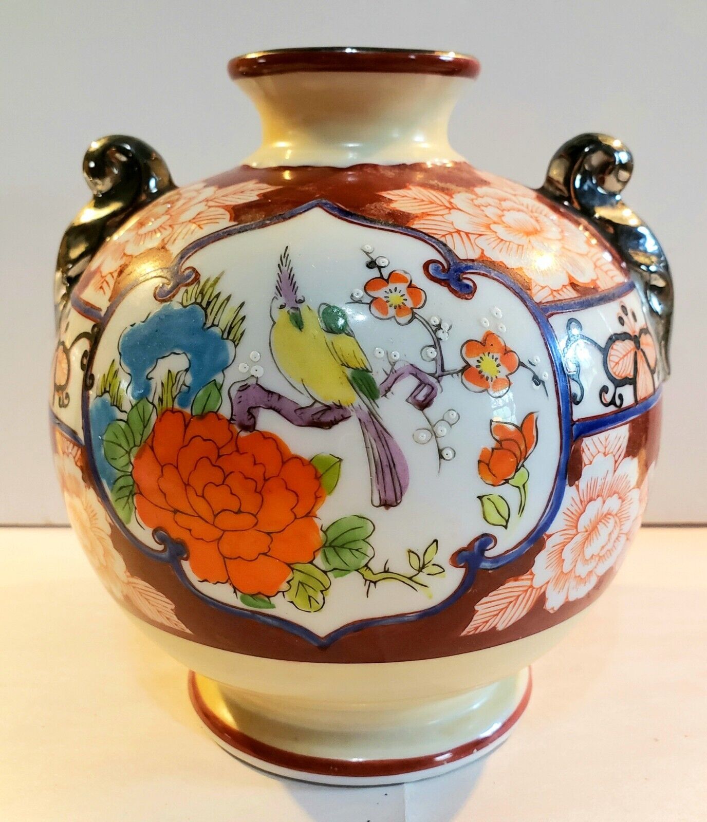 Vintage Chikusa Goldcastle Hand Painted Vase  6\