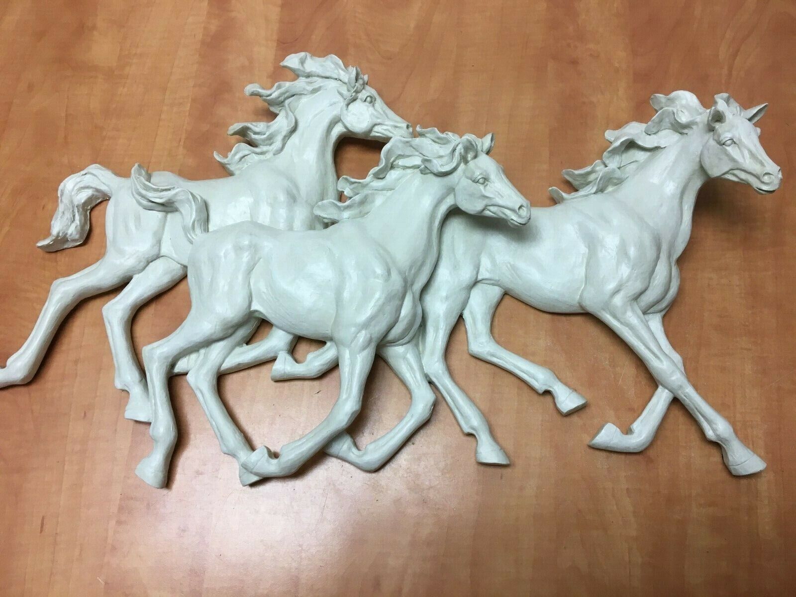 Design Toscano Running Horses Wall Sculpture 24\