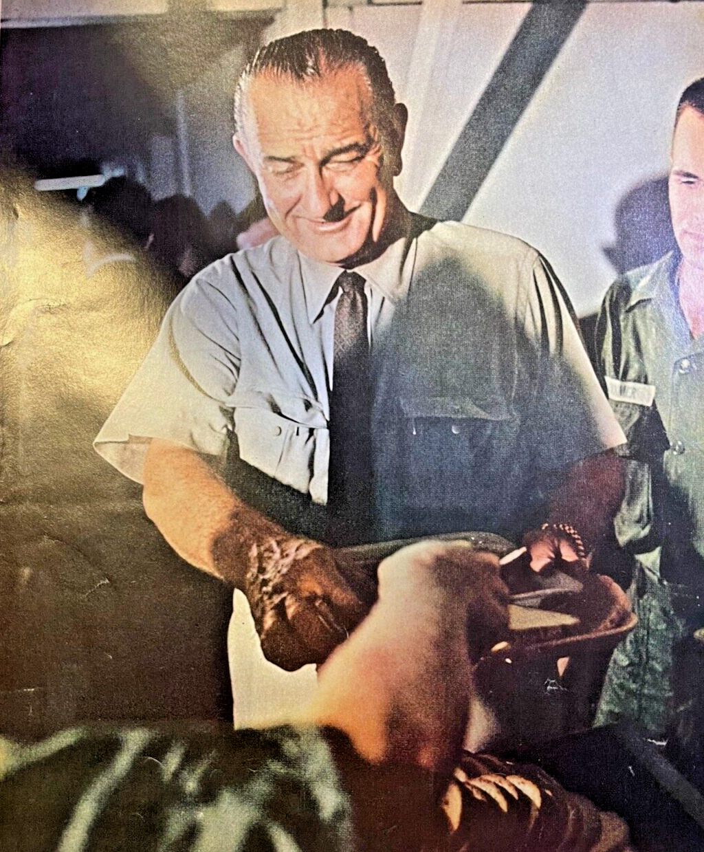 1966 LBJ President Lyndon Johnson Visit To Vietnam illustrated