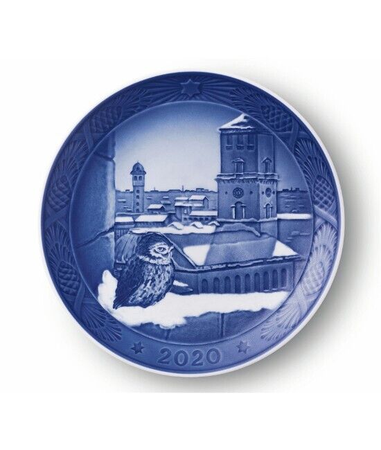 2020 Royal Copenhagen  Christmas Plate  NEW Mint  NIB