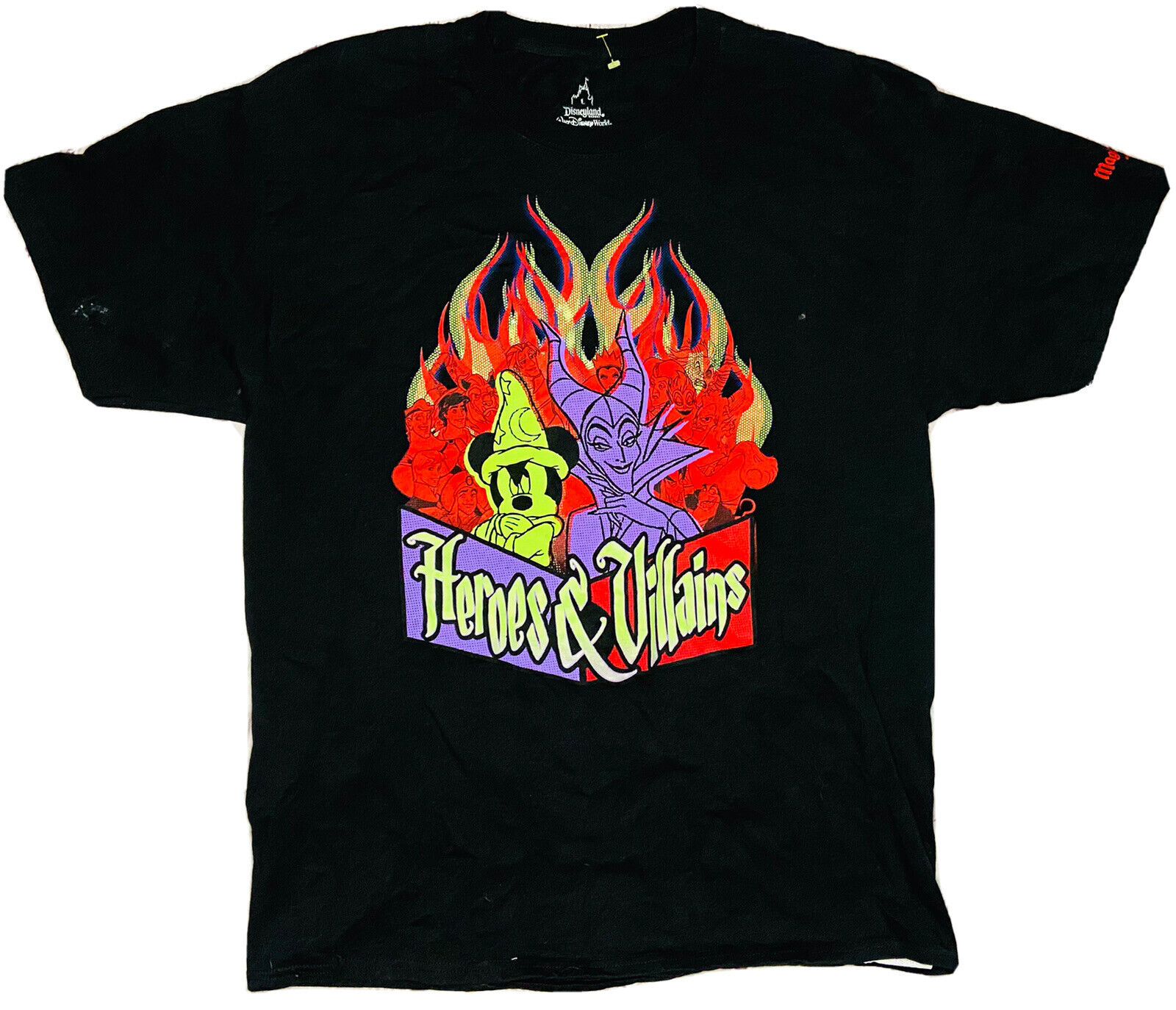 Disney Magic Kingdom 2014 Heroes & Villains \'Rock Your Disney Side\' Shirt; L