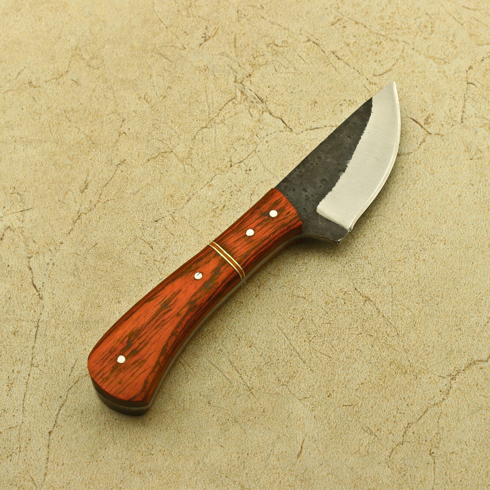 Custom Hand Made Superb Classical Carbon Steel Camping Hunting Skinner Knife