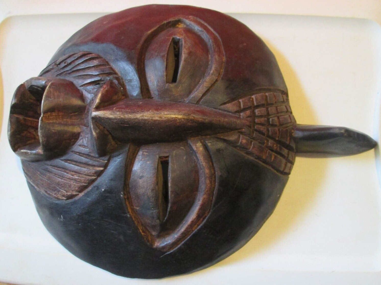 OLD VTG TRIBAL MASK OPEN MOUTH ROUND FACE CARVED WOOD GHANA AFRICAN BIRD MOTIF