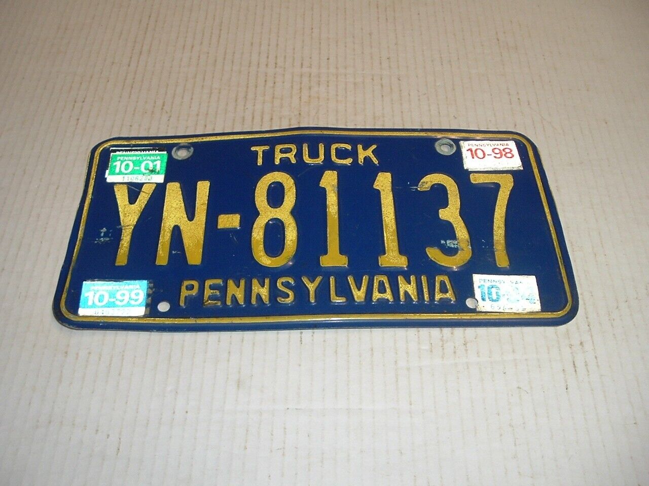 Pennsylvania 2001 Truck License Plate YN 81137