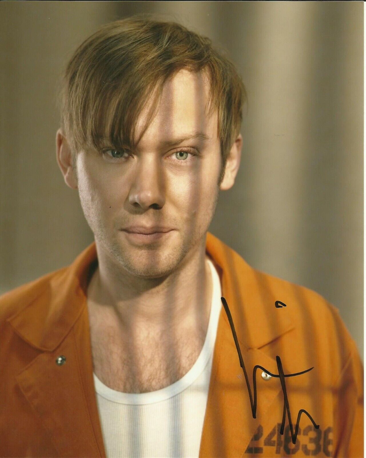JIMMI SIMPSON SIGNED BREAKOUT KINGS PHOTO  (2)