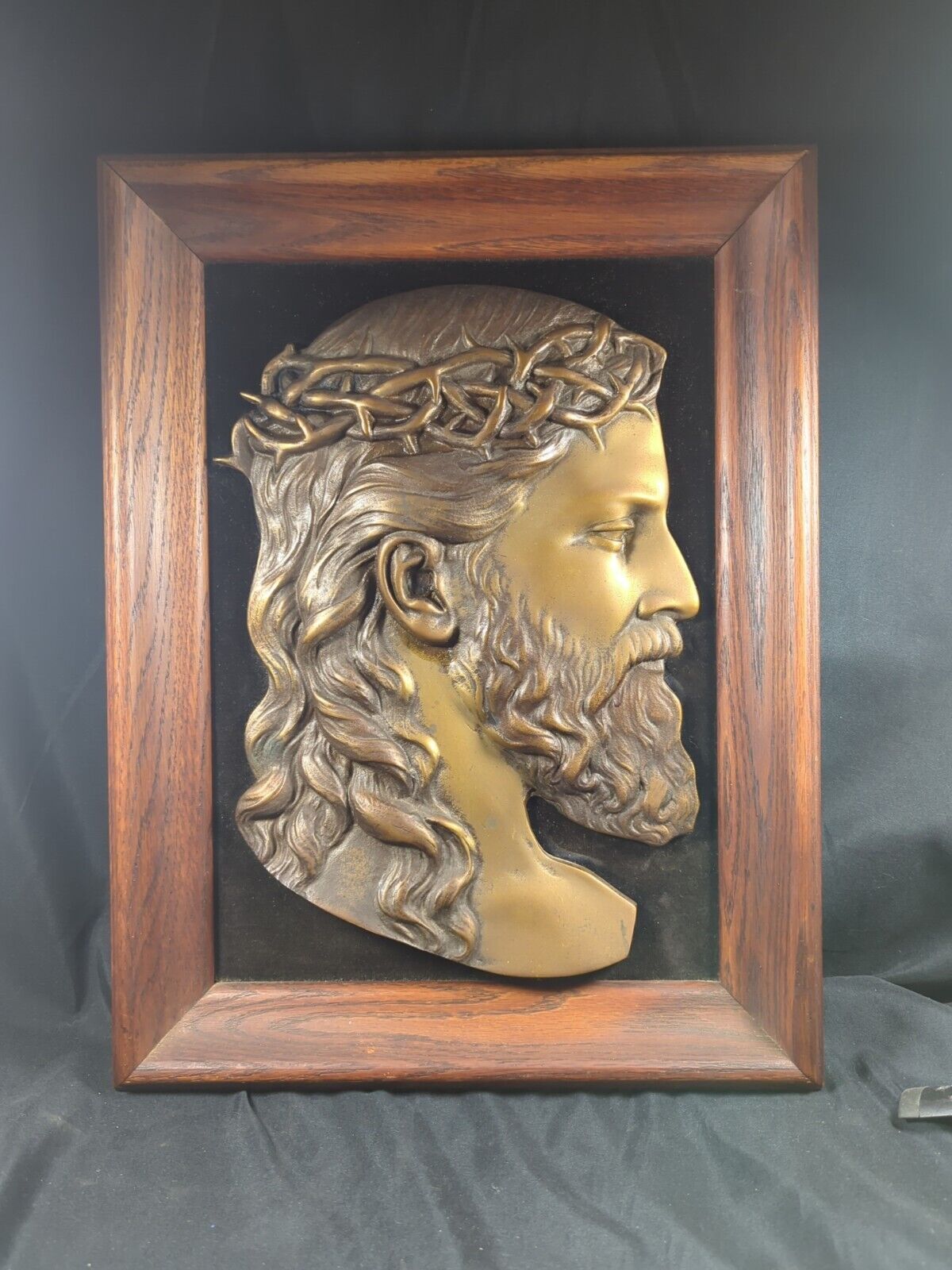 Vintage Heavy Bronze Plaque Bas Relief Jesus Christ Head On Felt W Wooded Frame