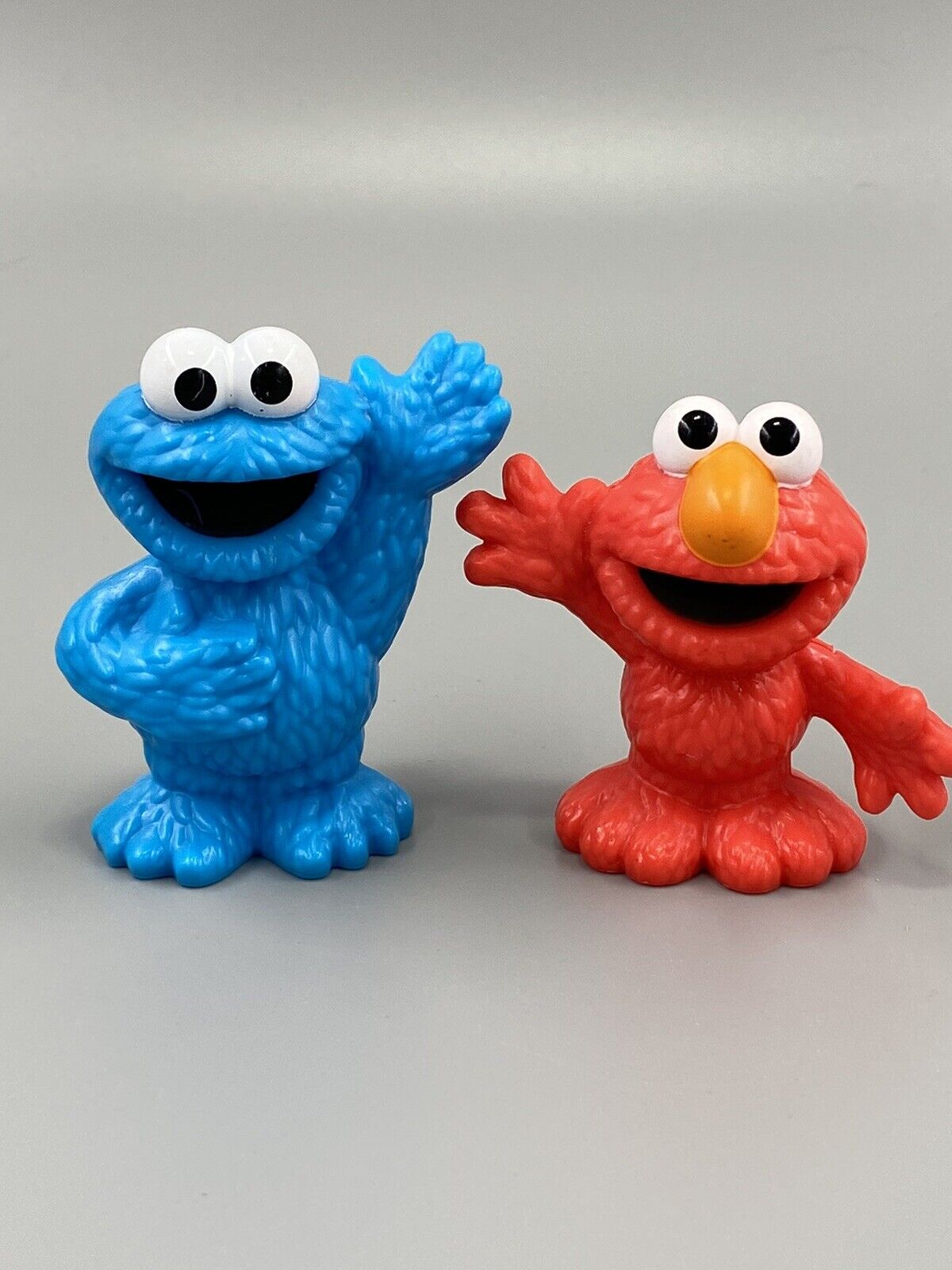 2 Sesame Street 3” Plastic Toy Figures Elmo and Cookie Monster Cake Toppers
