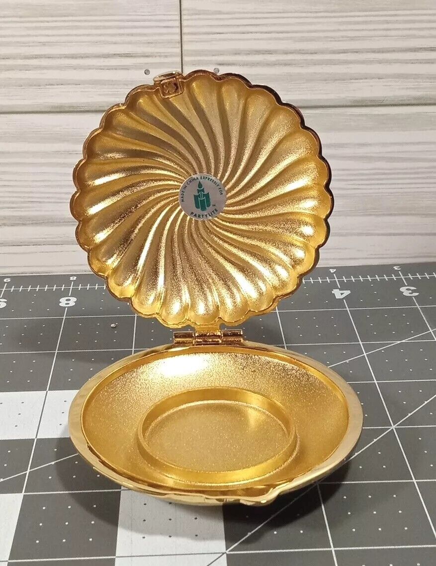 Vintage Partylite Gold Shell Tealight Candle Holder Clamshell Retired PARTYLITE