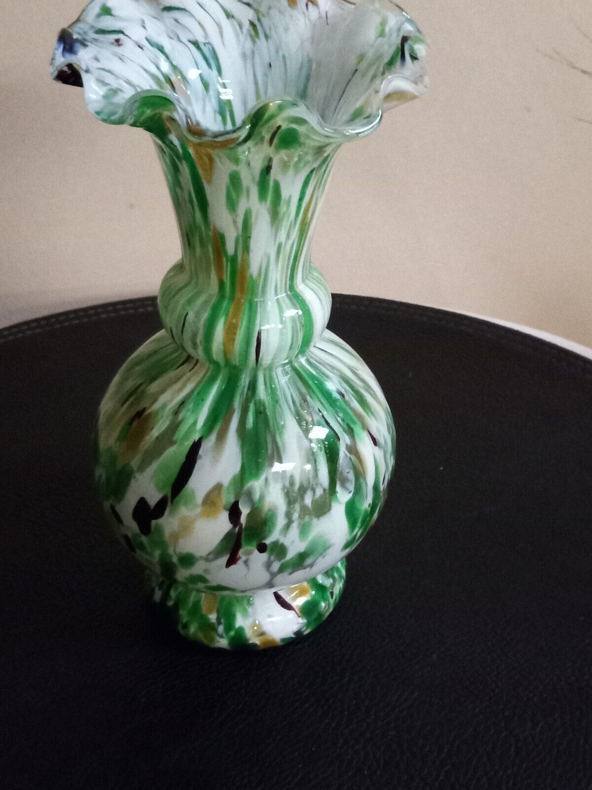 Vtg Splatter End Of Day Glass Vase. Green/White/Gold 7\