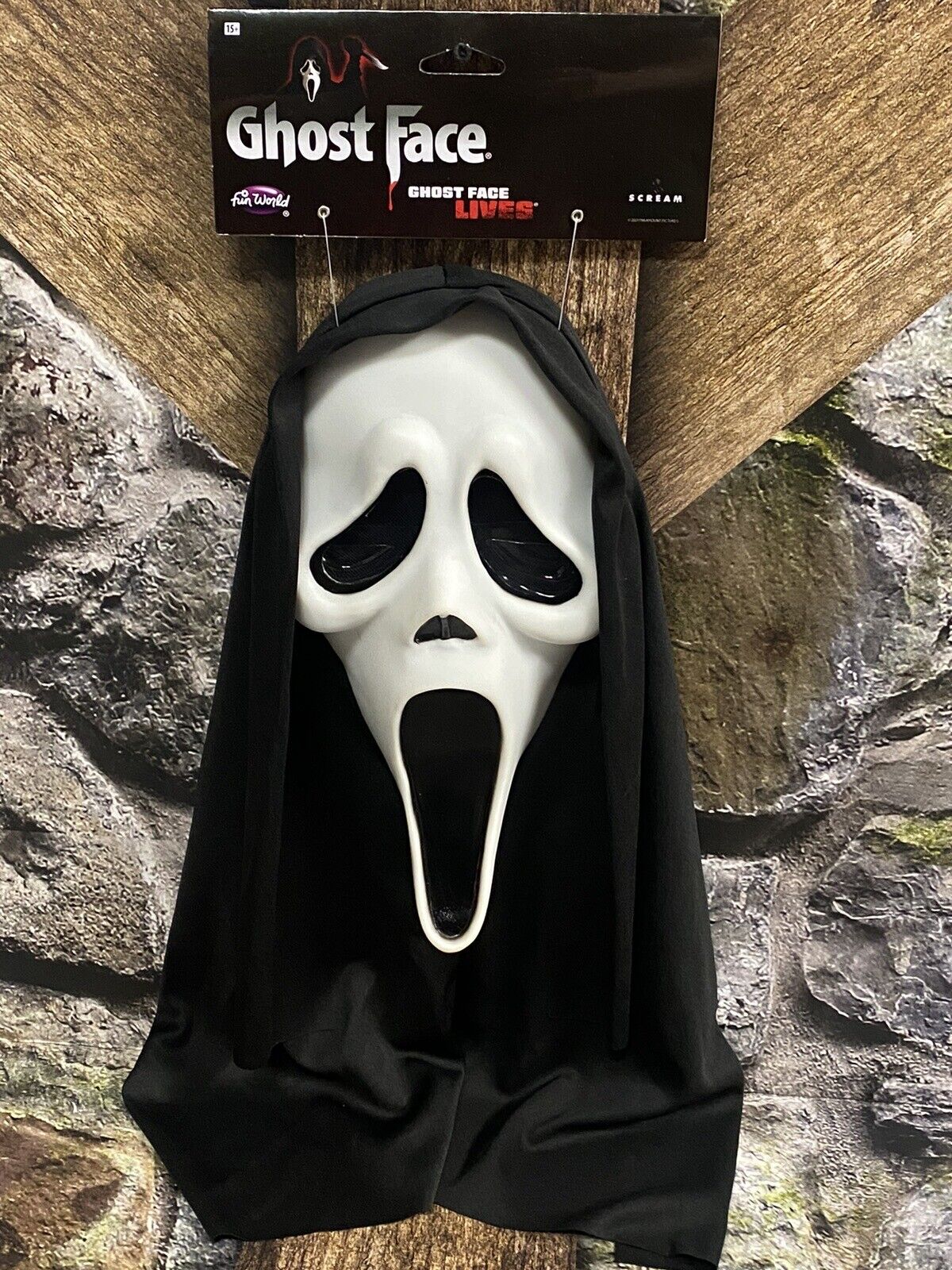Scream Ghostface Mask Easter Unlimited 2023 / 2024 EU Stamped Fun World Horror