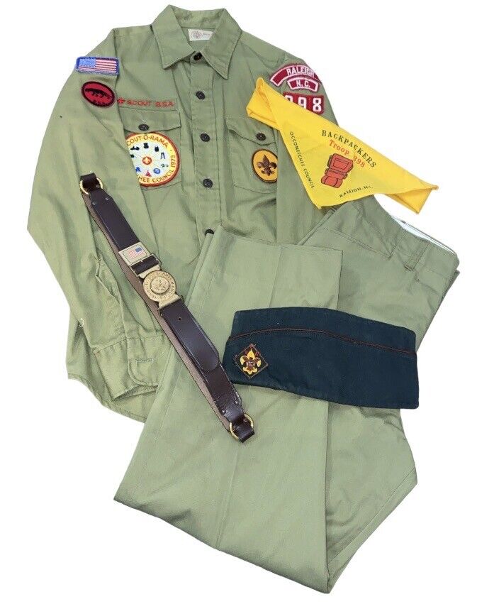 Vintage Boy Scout Uniform 1970s BSA OCCONEECHEE COUNCIL RALIEGH NC 378 BELT