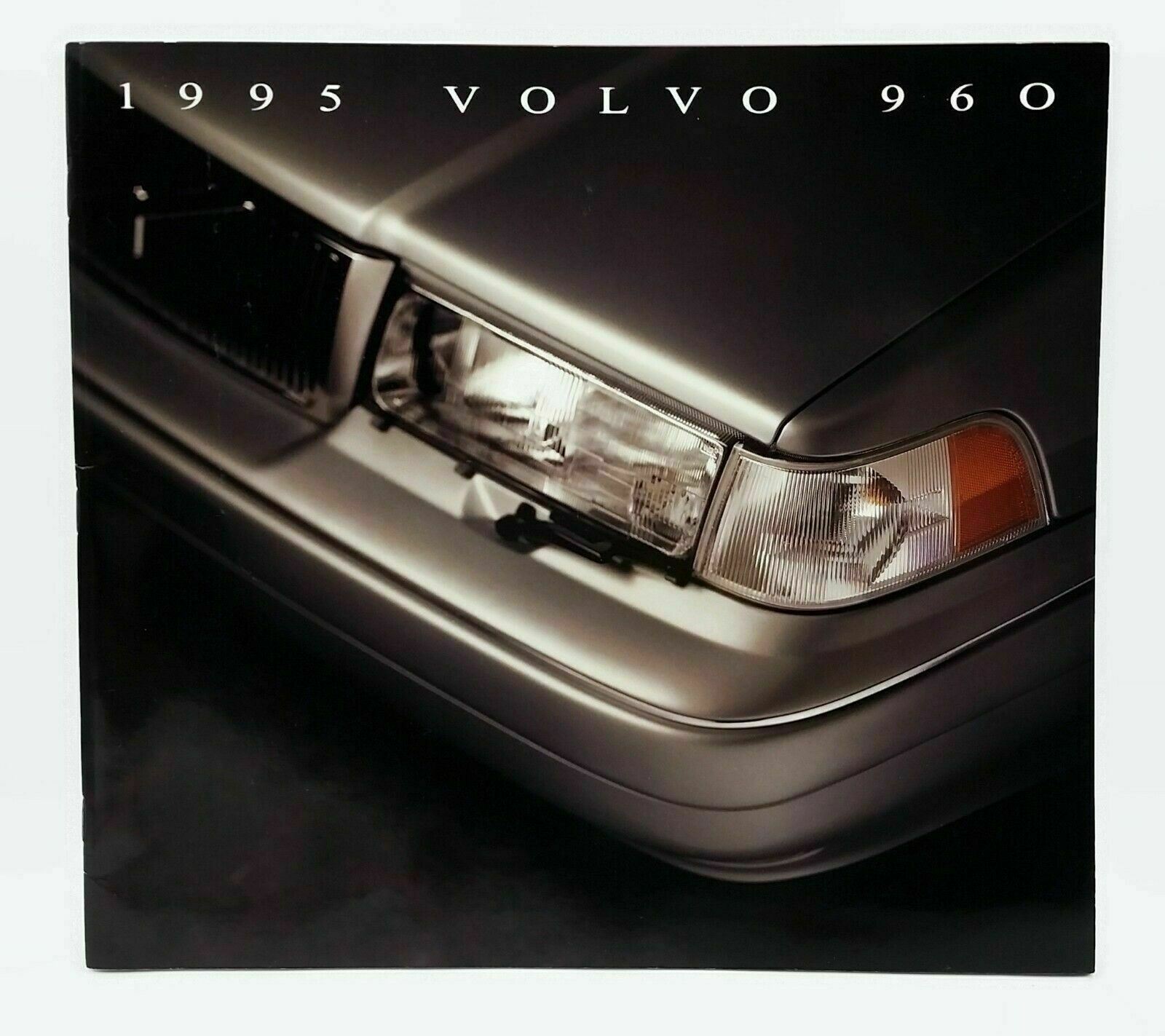 1995 Volvo 960 Dealer Sales Car Vehicle Brochures Booklet
