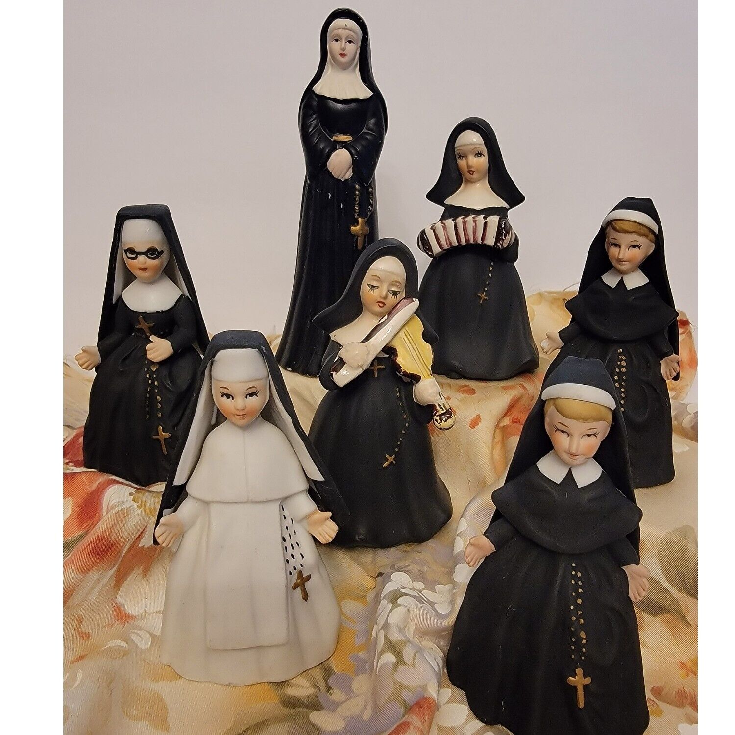 Lot of 7 Vintage Antique Lefton\'s Nun Figurines Postulant & Franciscan 460 Japan