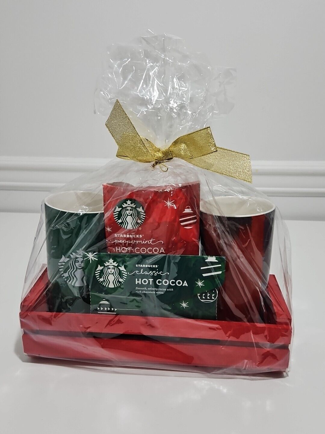 Two Brand NEW Starbucks Large Logo Coffee Mugs 16oz Gift set w/ Cocoa Holiday