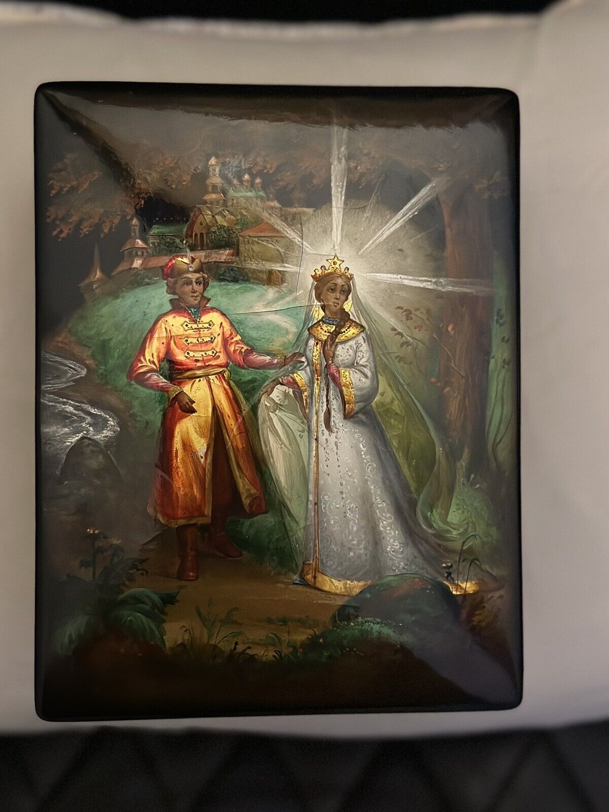 Vintage FEDOSKINO USSR 1988 Hand Painted Lacquer Box Fairy Tale Artist I. Isaev