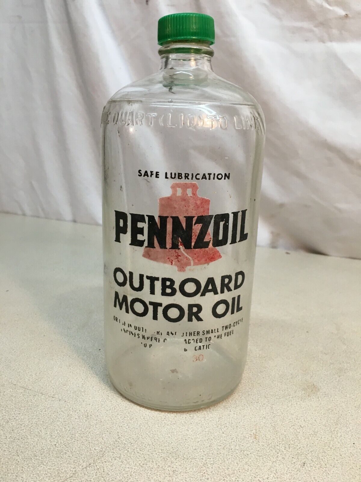 Vintage Pennzoil Out Board Motor Oil 30 Weight 1 Quart Glass Jar