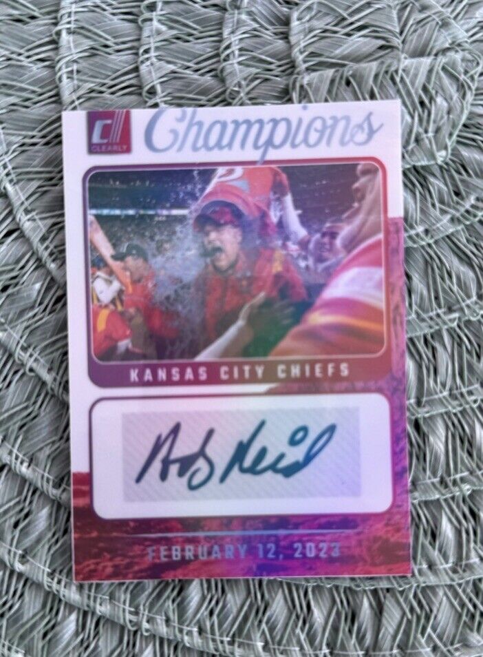 HandmadeNOVELTY TRADING CARD Kansas City Chiefs Champion Card - 