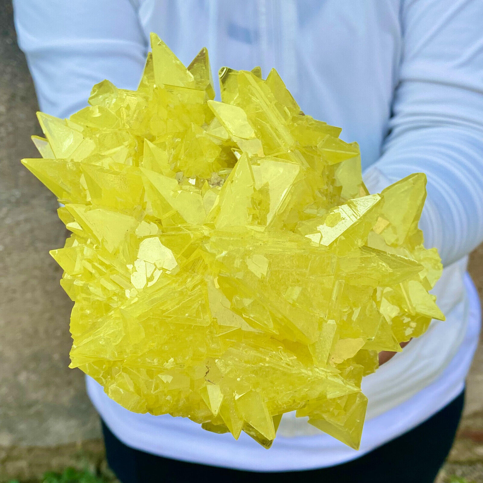 2.6LB Rare yellow sulfur crystal quartz crystal mineral specimen