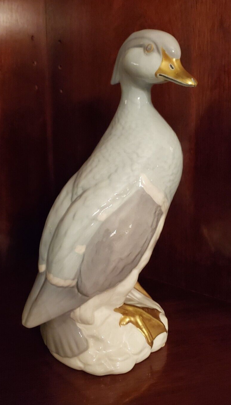 GIOVANNI RONZAN LARGE PORCELAIN FEMALE ASIAN WOOD DUCK FIGURINE- MADE IN ITALY