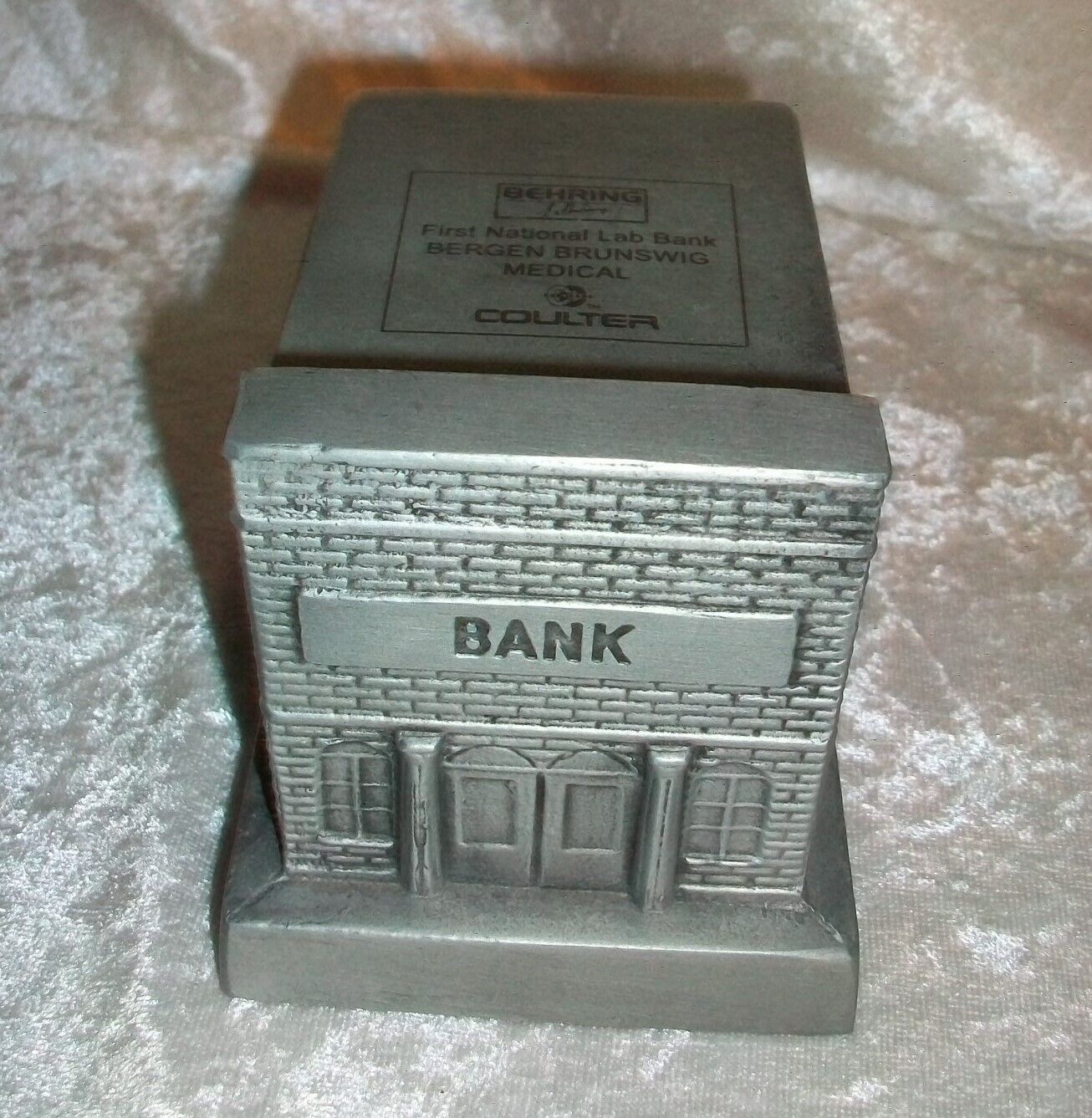 Rare Vintage Metal Banthrico Pharmaceutical Drug Company First National Bank