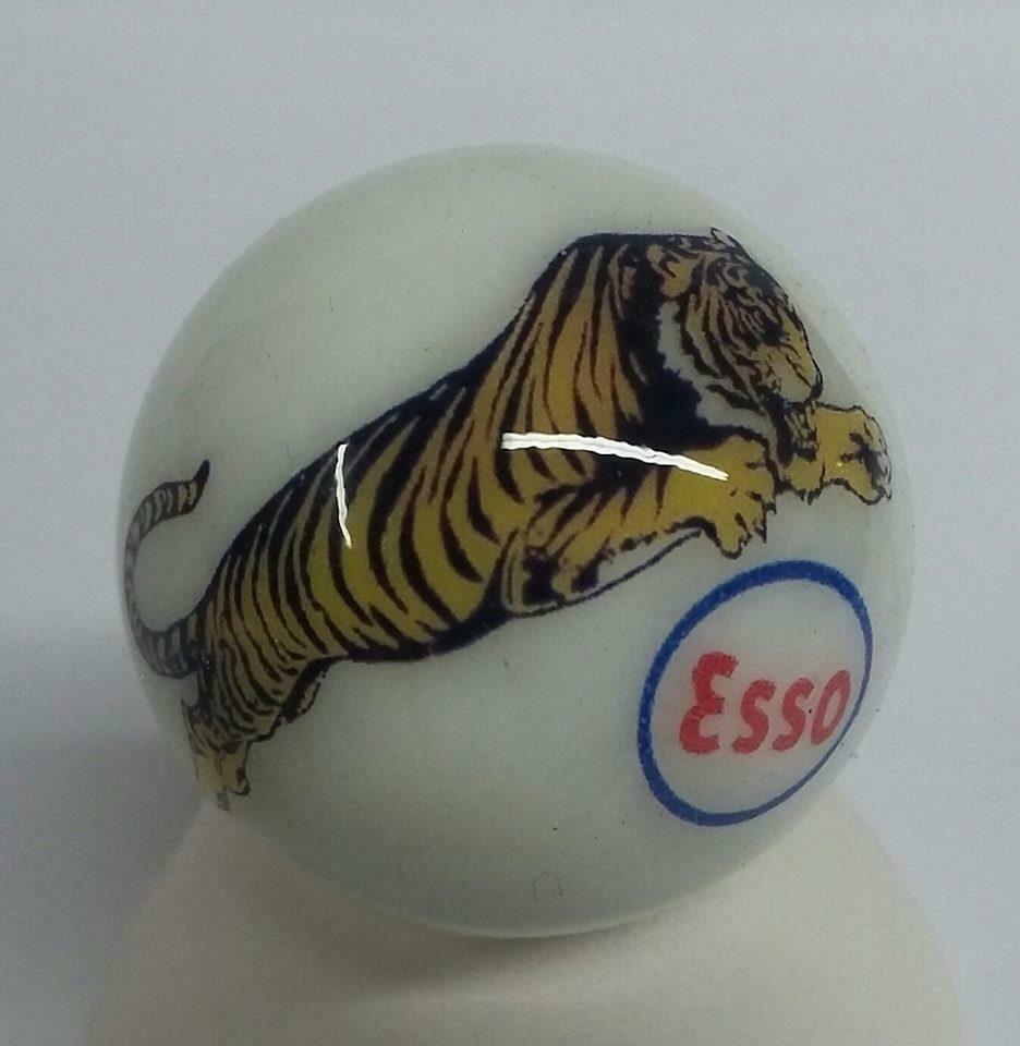 Very Nice Esso Tiger Glass Marble #102