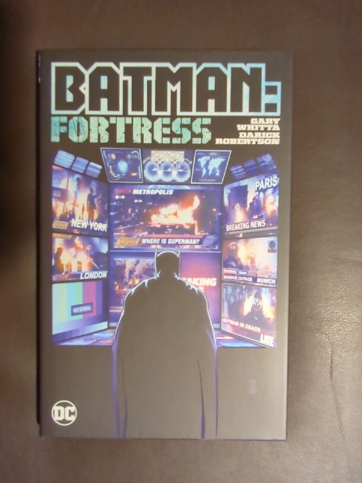 Batman: Fortress HC DC Comics Gary Whitta