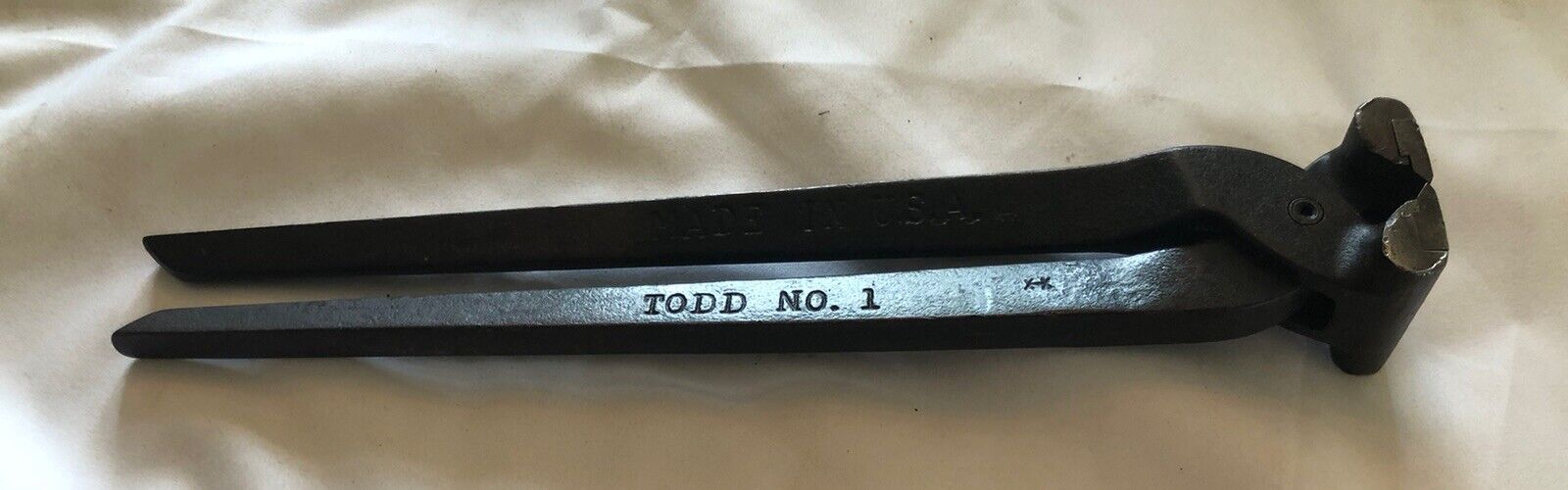 VINTAGE TODD'S NO. 1 END NIPPERS CUTTING PLIERS