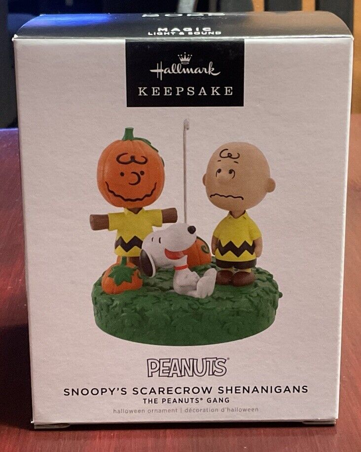 Hallmark Keepsake Snoopy's Scarecrow Shenanigans 2022 The Peanuts Gang New