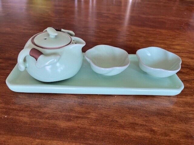 Small Chinese Pale Green Ceramic Tea set - (tray, pot, 2 tea cups) 