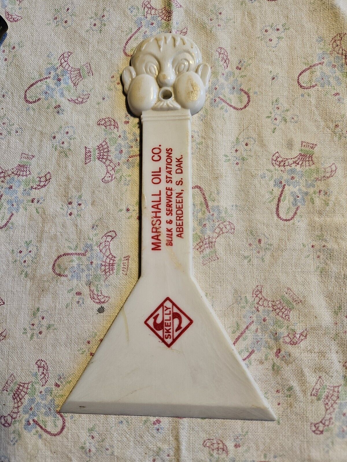 Vintage Marshall Oil Company  Skelly  Promotional Ice Scraper USA Made