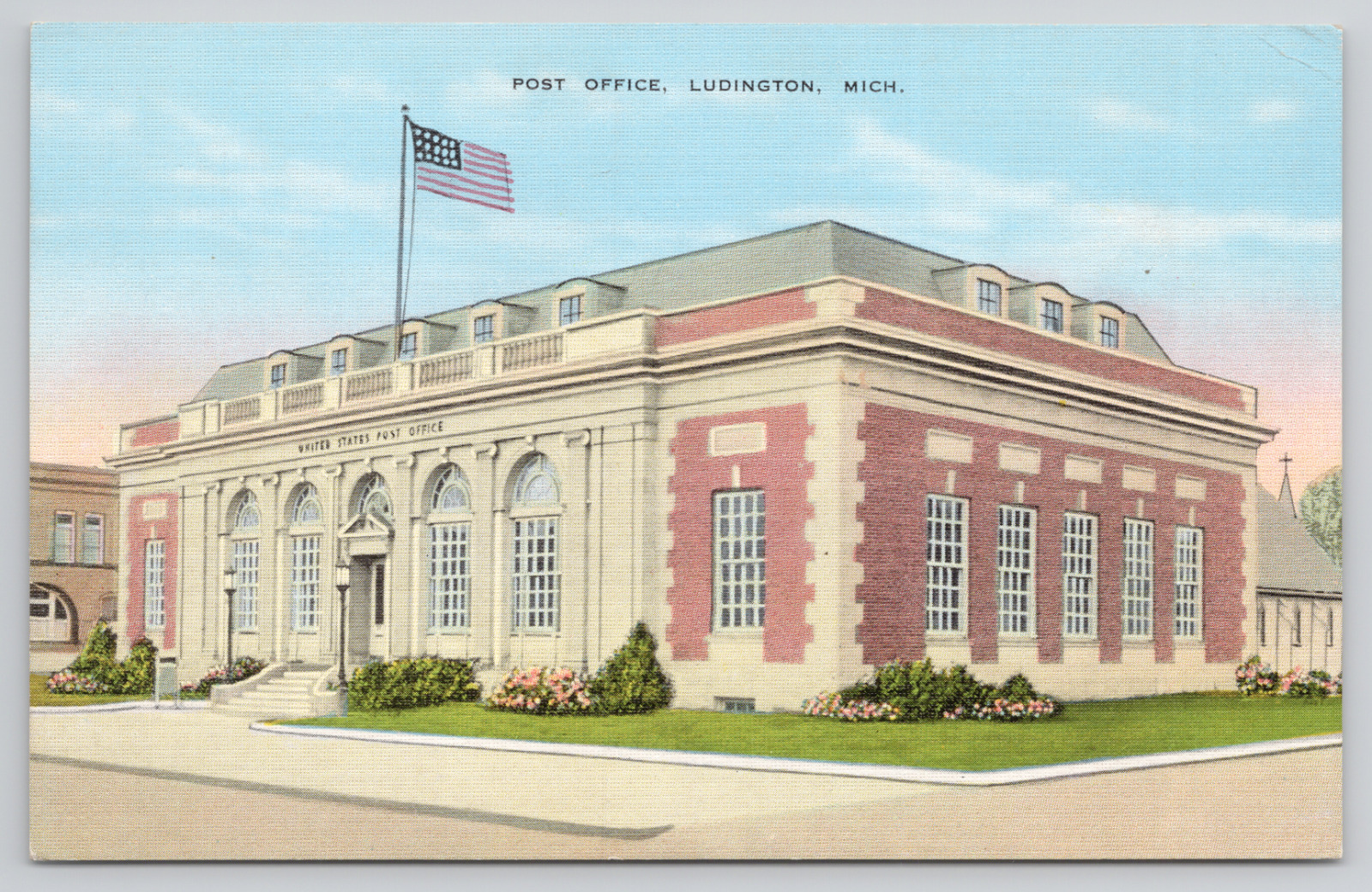 Ludington Michigan Post Office Linen Postcard