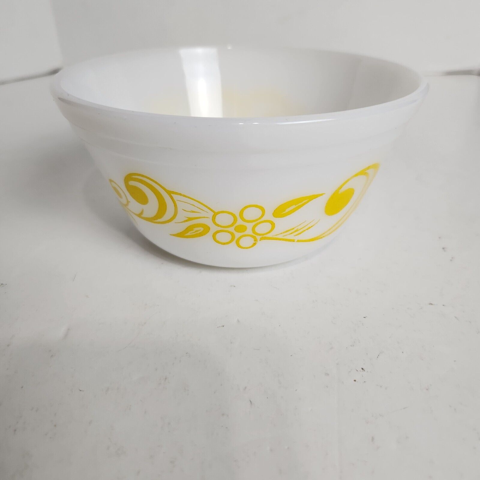Vintage Federal Glass Milk Glass Oven Ware Nesting Mixing Bowl 6