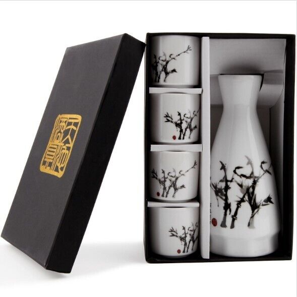 JAPANESE Porcelain Sake Set- 1 Bottle & 4 Cups / Gift Box Bambo Design US Seller