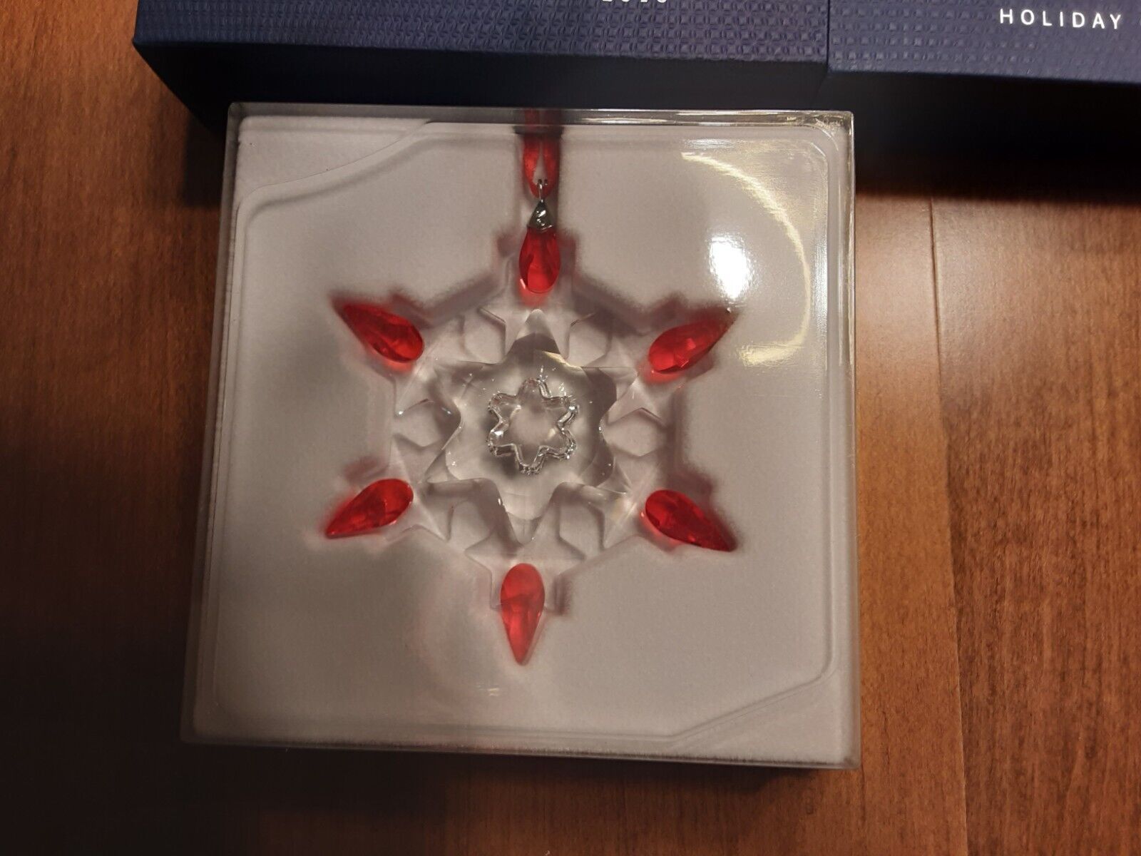 SWAROVSKI HOLIDAY Ornament- 2010- Austrian Crystal Snowflake w/RED tips- NEW-NIB